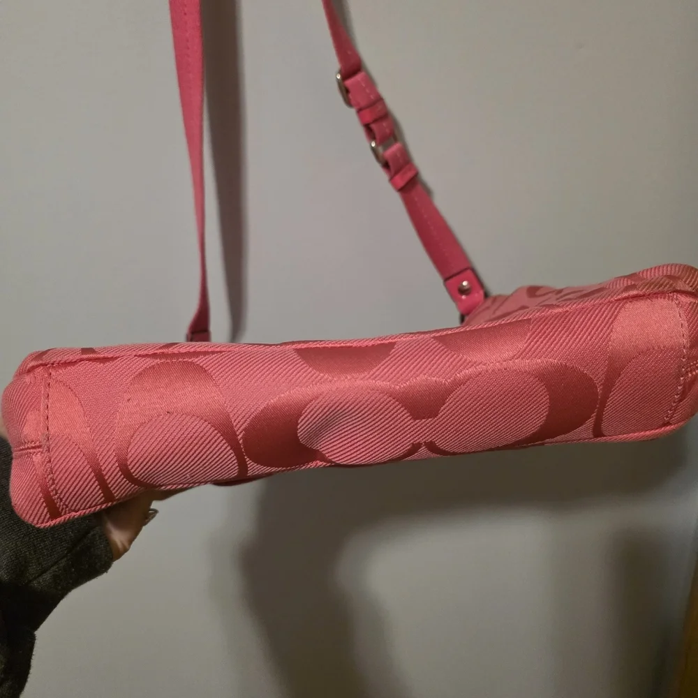 COACH Pink Crossbody Bag - Picture 4 of 7